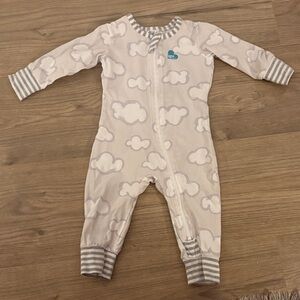 Love to dream romper sleeper size 3-6 months